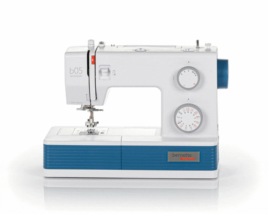 Обзор швейной машины Bernette b05 Academy
