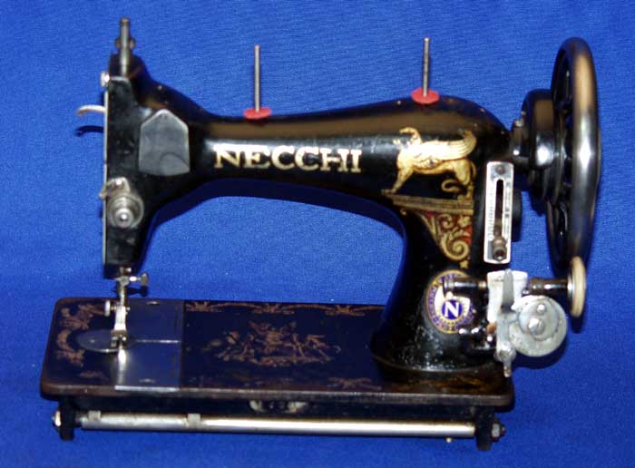 Швейная машина Necchi 15