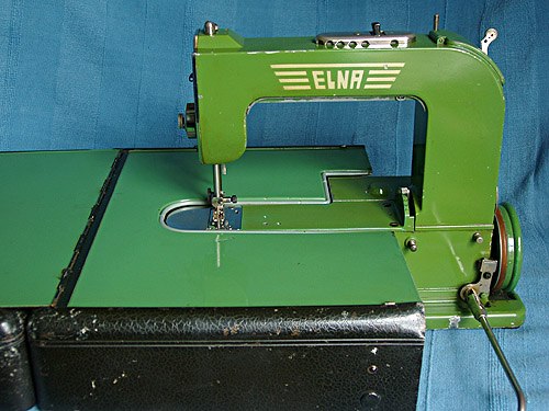 Elna. Первые швейные машины.